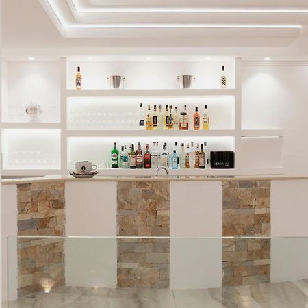 Jonium Hotel - Amazing Sea View And Swimming Pool Pulsano Exterior foto