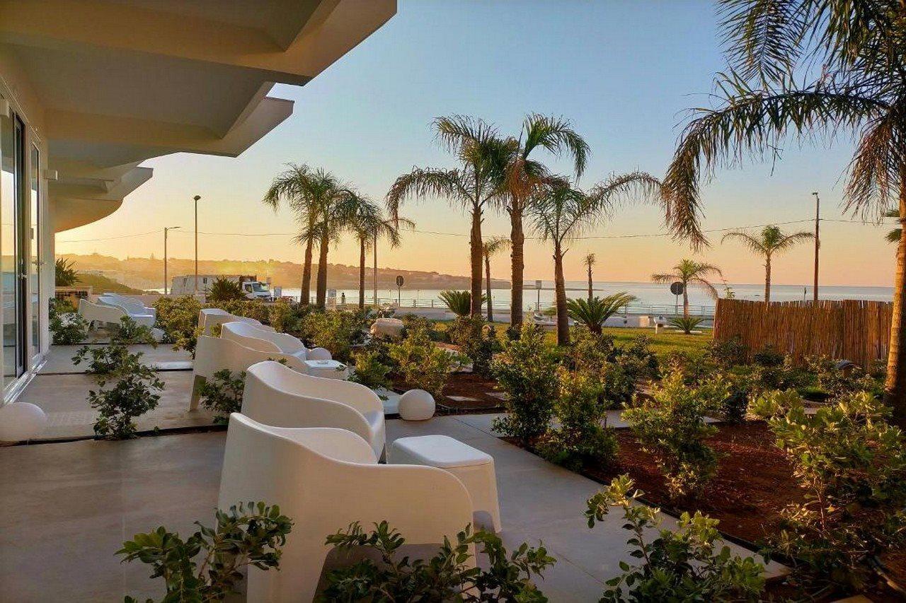 Jonium Hotel - Amazing Sea View And Swimming Pool Pulsano Exterior foto